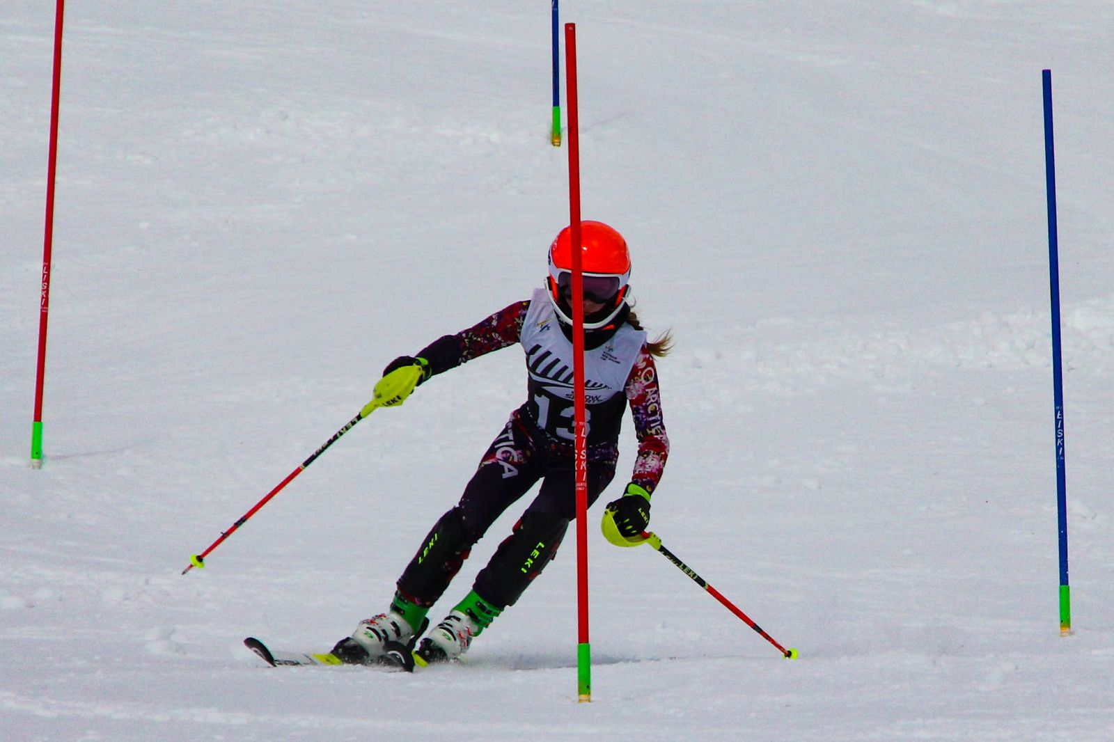 Isla racing in bib 77